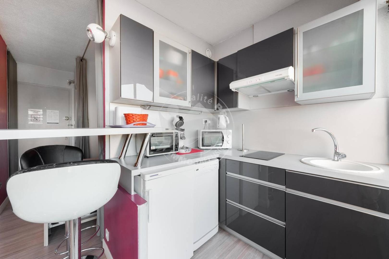As9557 - Studio Vue Sur La Mer Avec Parking Prive Proche Centre Ville 르그로뒤후아 외부 사진